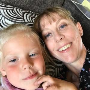 Meet your Posher, Rainia